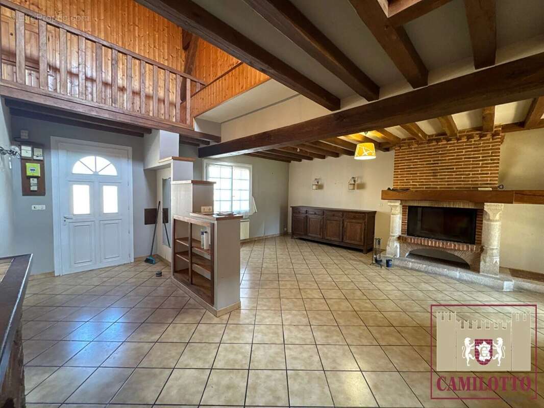 Maison à NOGENT-LE-ROI