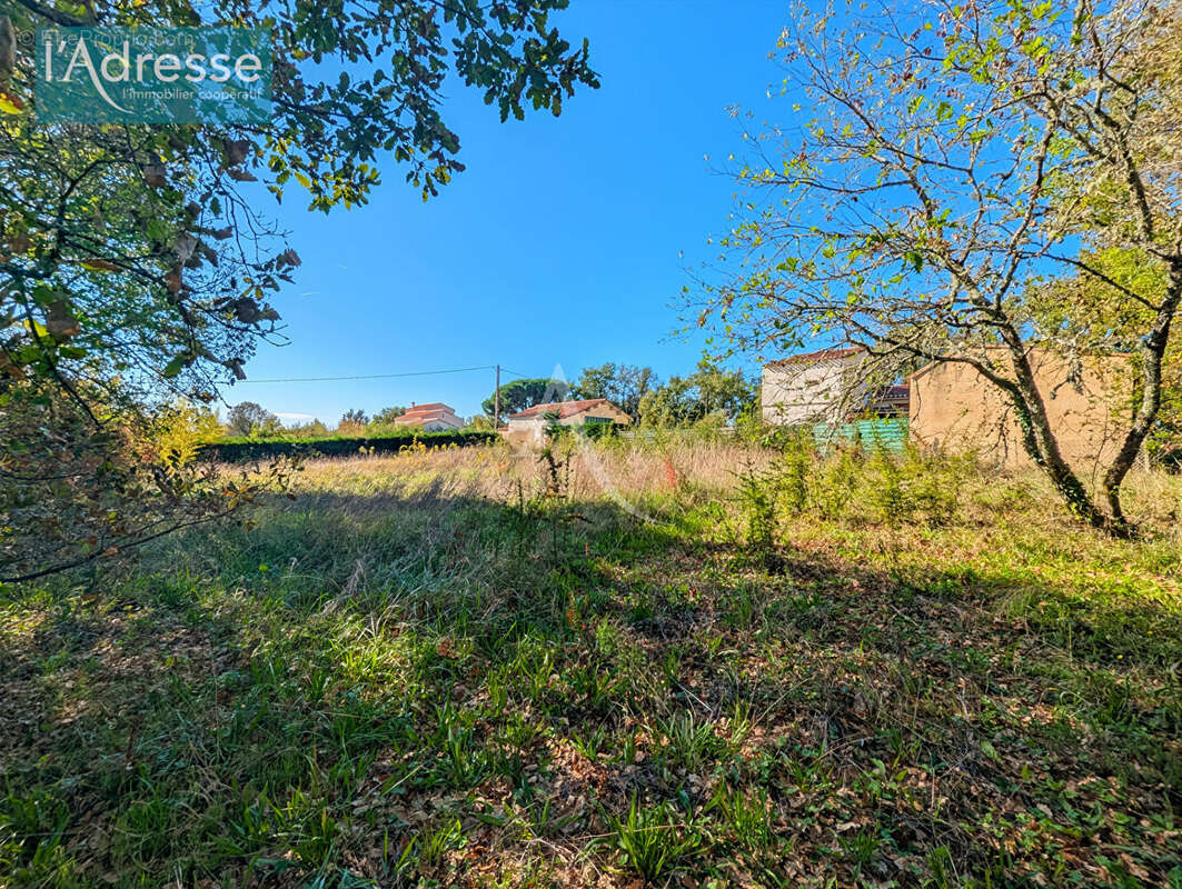 Maison à PUY-L&#039;EVEQUE