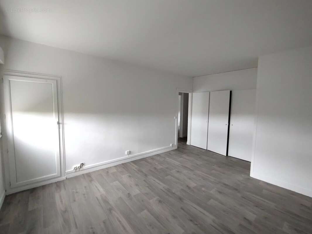 Appartement à AUBERGENVILLE
