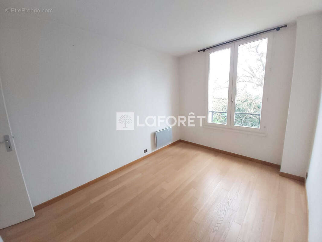 Appartement à LE RAINCY