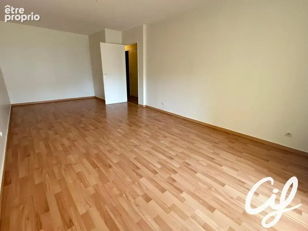 Appartement T3 NANTES Bon Port - 66.93 m2  230 000 Euros - photo 3