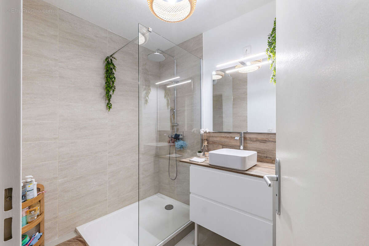 Appartement à LE BARP