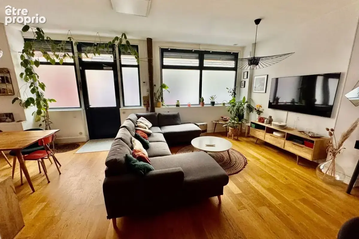 Appartement 4 pièces 95 m² à vendre à Paris-10e (75010) - photo 6