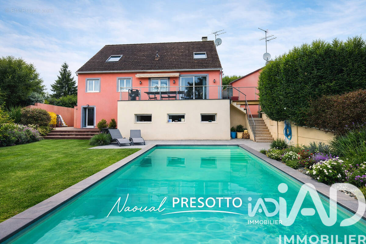 Photo 1 - Maison à CLAYE-SOUILLY