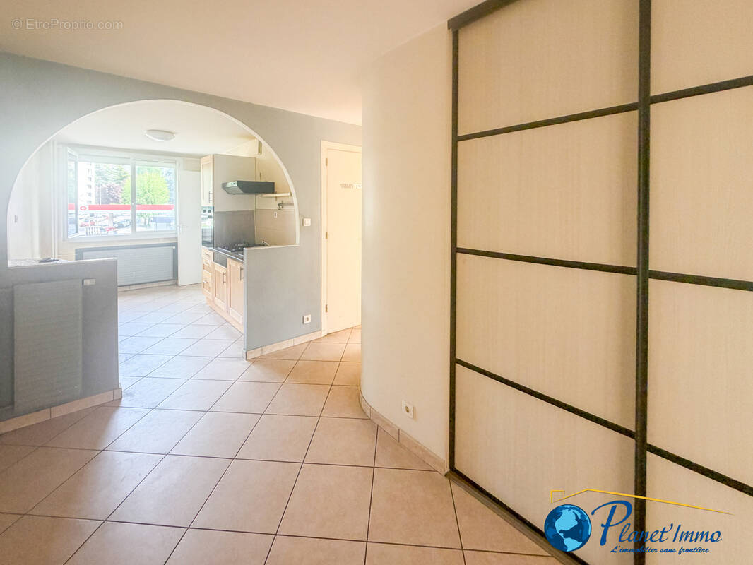 Appartement à SAINT-ETIENNE