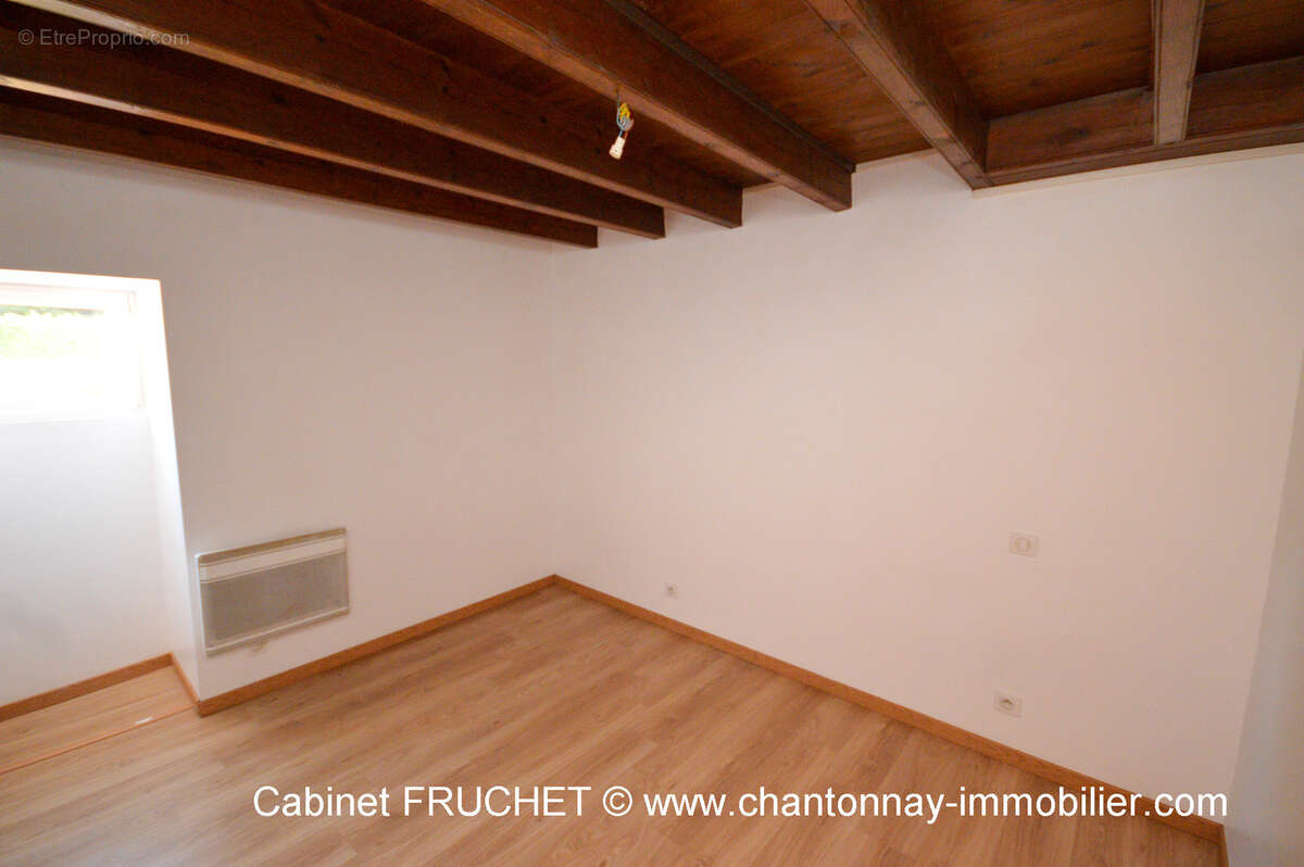 Maison à LA CHATAIGNERAIE