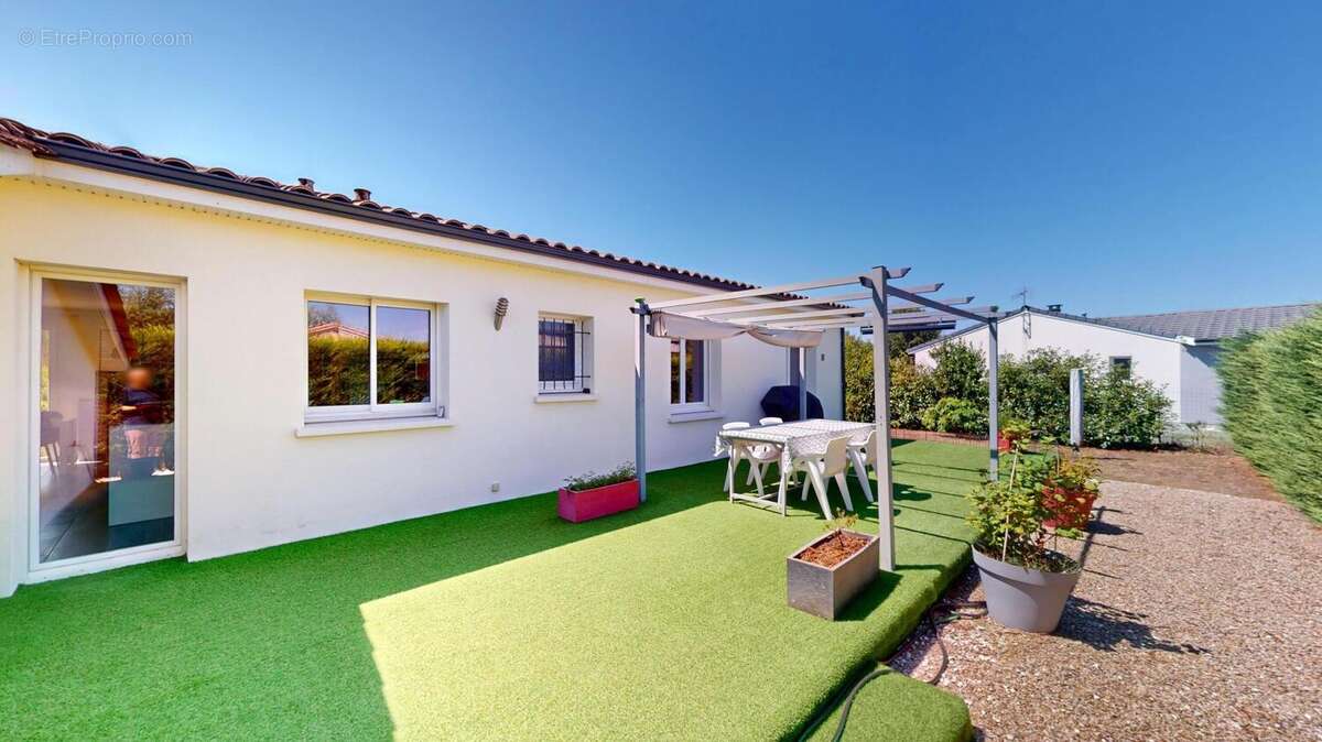 Maison 163 m² à Camps-Sur-L'isle  - photo 3