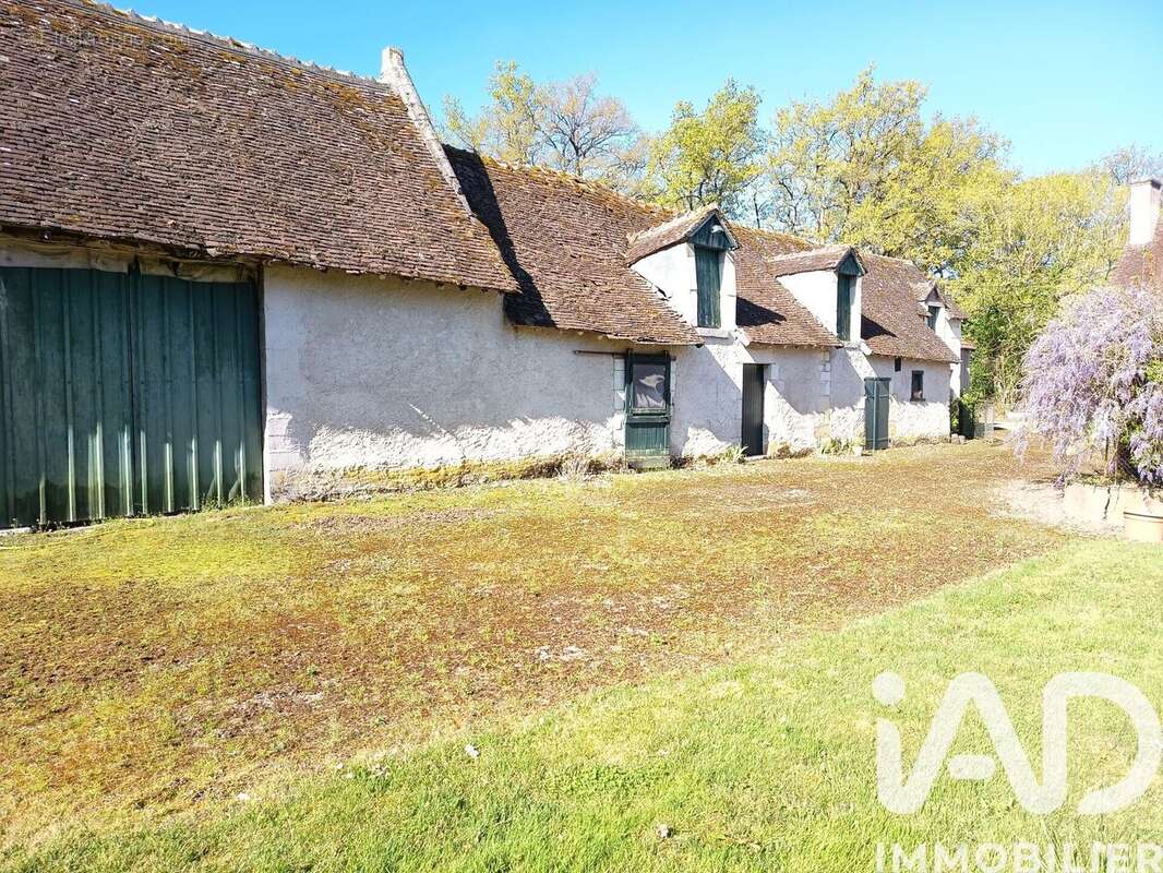 Maison 65 m² à Couddes  - photo 2