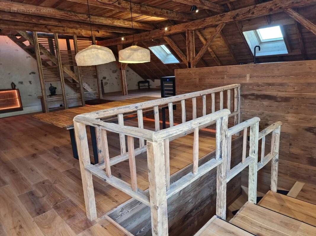 Appartement à LE MONETIER-LES-BAINS