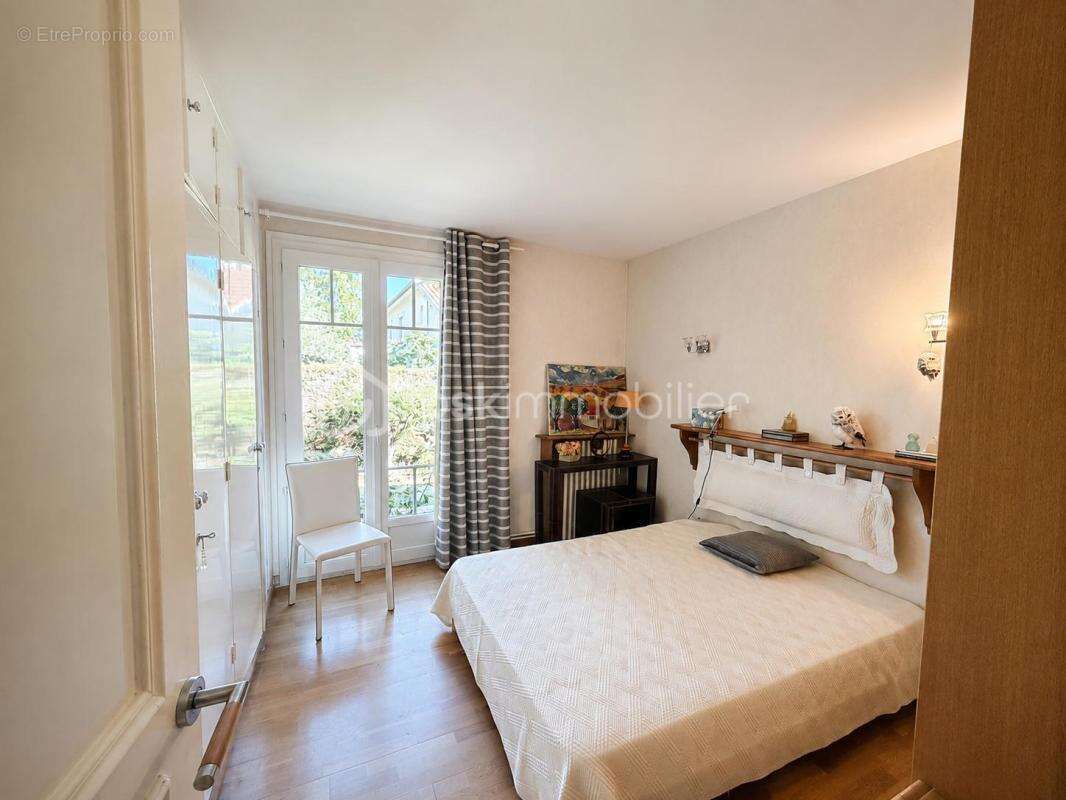 Havre de paix : grande maison familiale et son magnifique jardin - photo 4