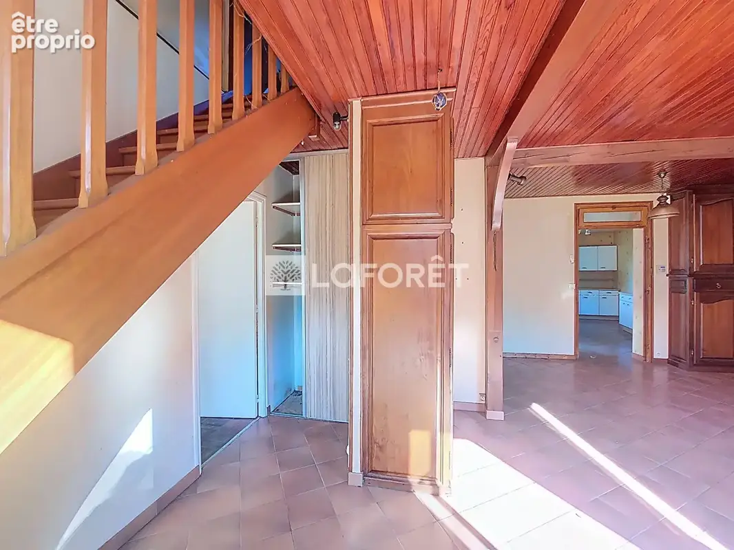 Maison Ambon 6 pièce(s) 115 m2 - photo 1