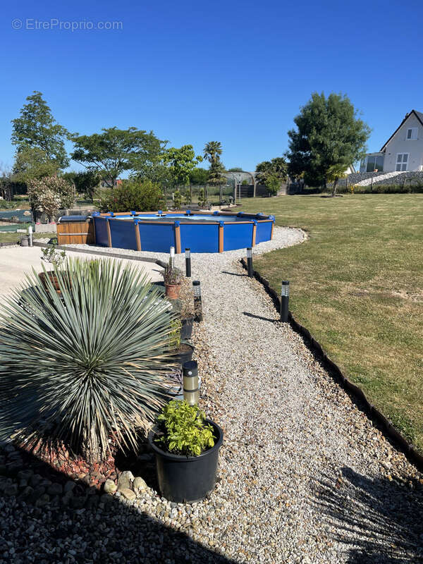 Maison à LA MOTTE-SAINT-JEAN