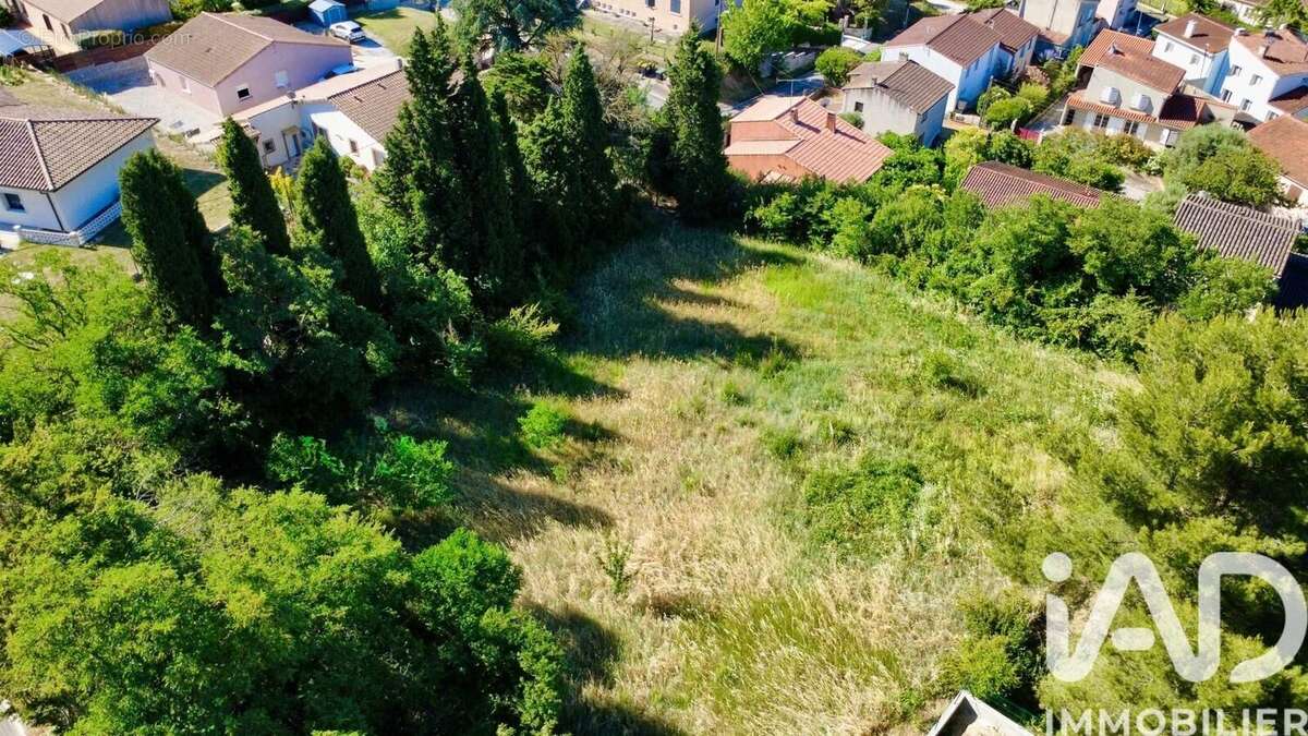 Terrain 990 m² à Villepinte  - photo 5
