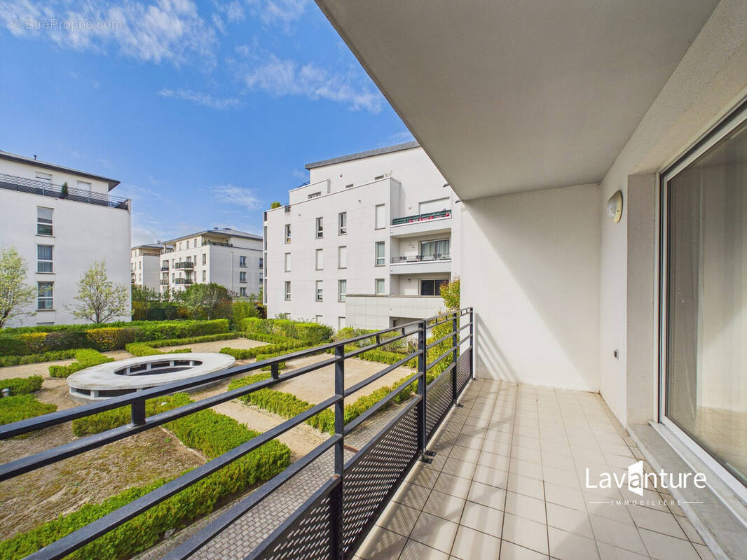 Appartement à SAINT-CYR-L'ECOLE