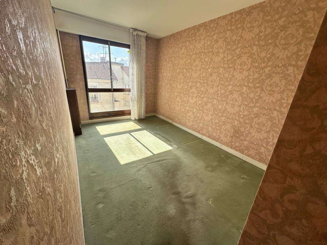 Appartement à VILLEMOMBLE