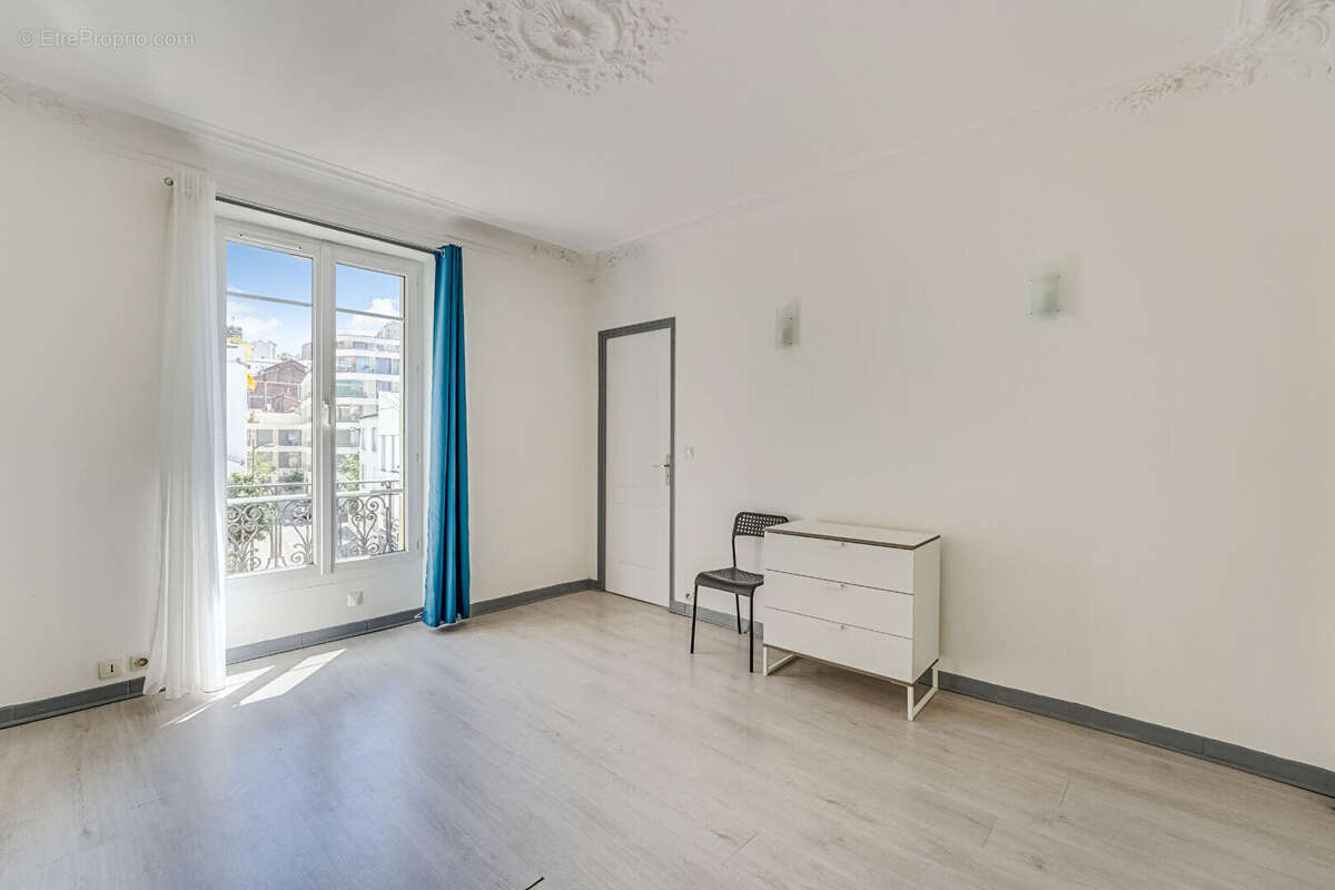 RAMEY - Appartement Paris 2 pièce(s) 38m2 ensoleillé - photo 3