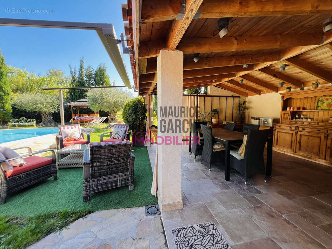 Maison à SALON-DE-PROVENCE