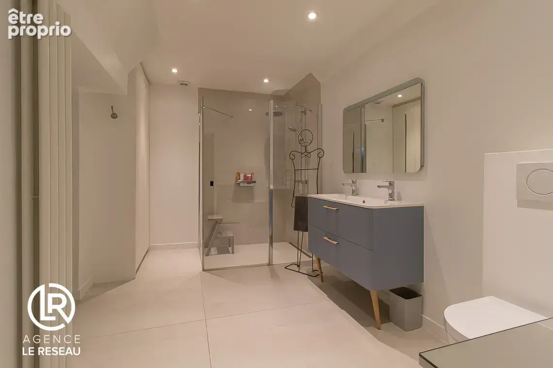 Appartement 84m2 en parfait état situé dans le quartier Auteuil - photo 9