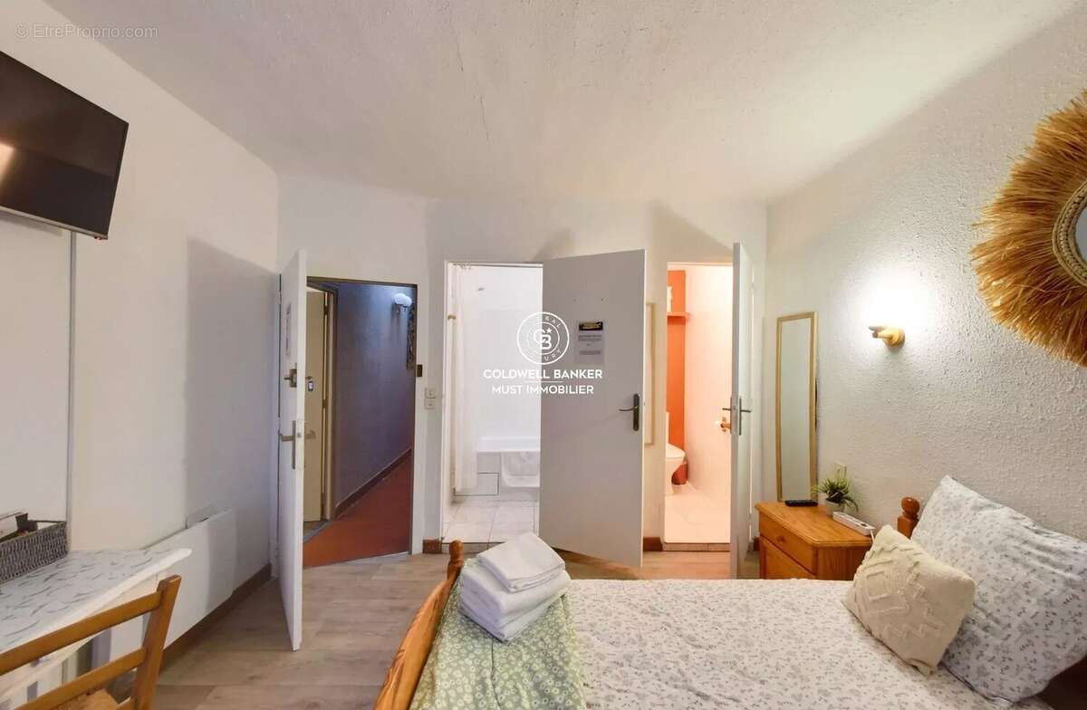 Commerce à TAUTAVEL