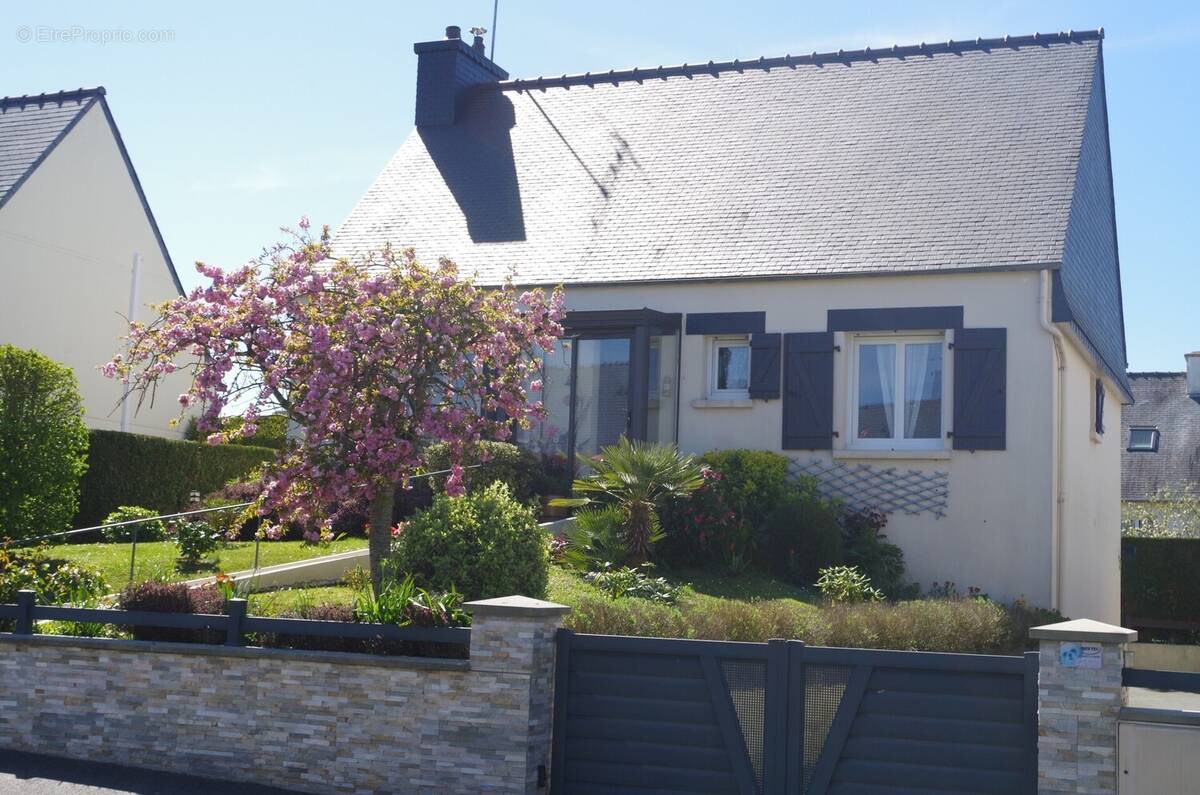 Maison à PLOUFRAGAN