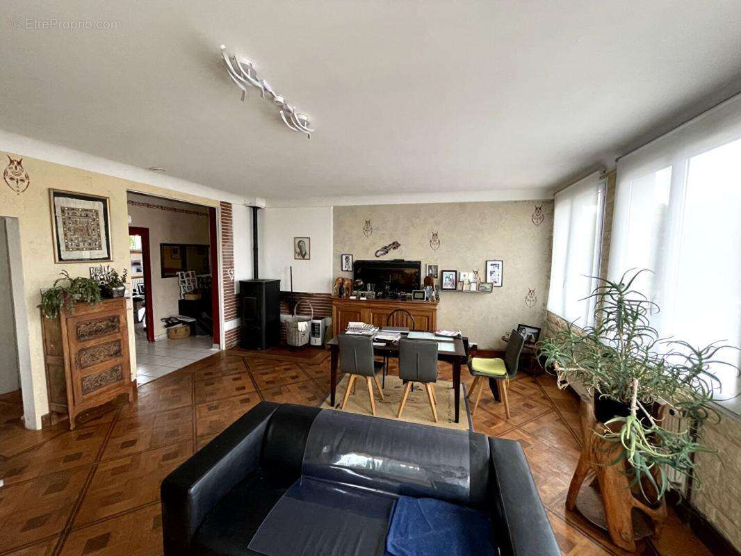 Maison à PAIMBOEUF