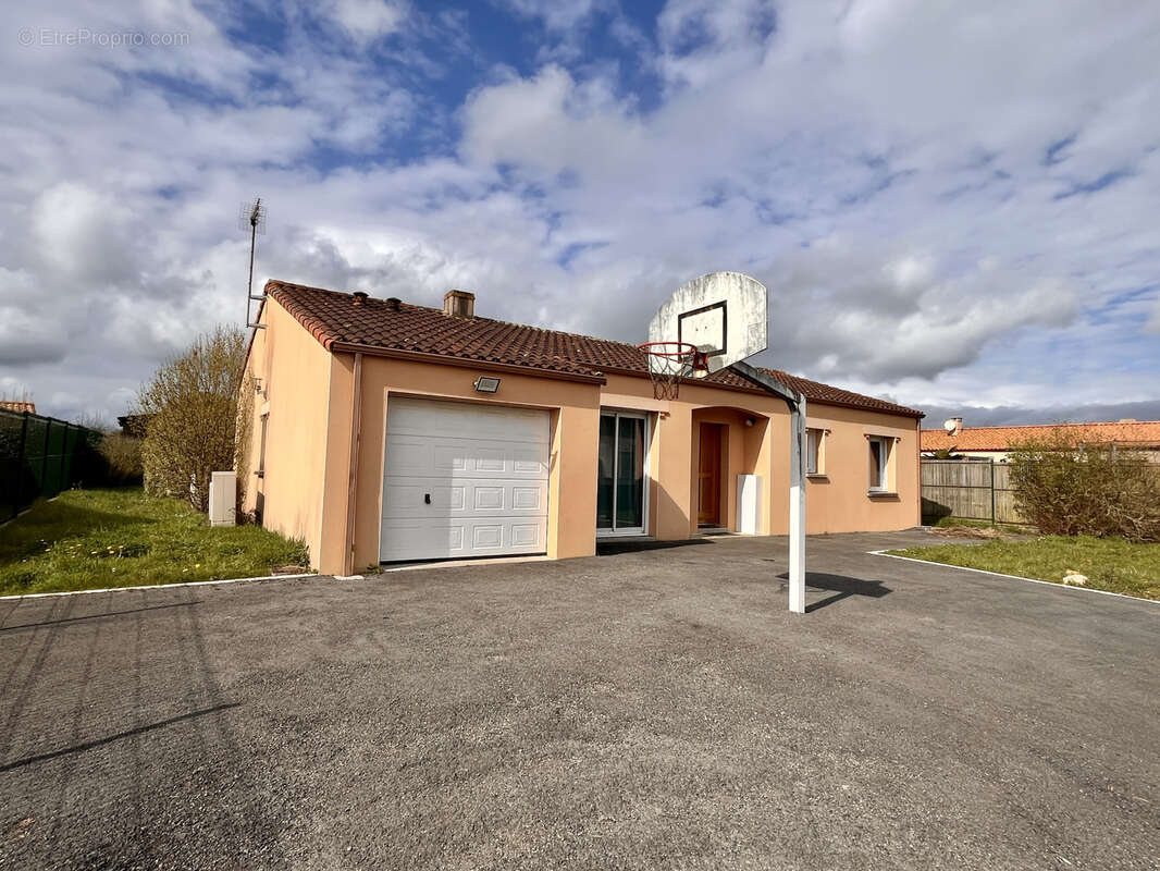 Maison à CHEIX-EN-RETZ