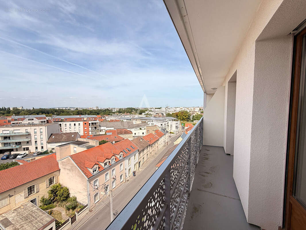 Appartement Reims 3 pièce(s) 68.57 m2 - photo 5
