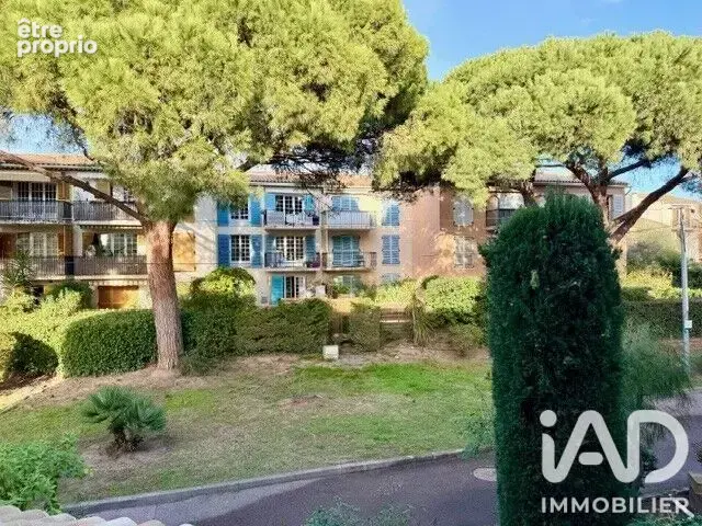 Photo 1 - Appartement à SAINT-RAPHAEL