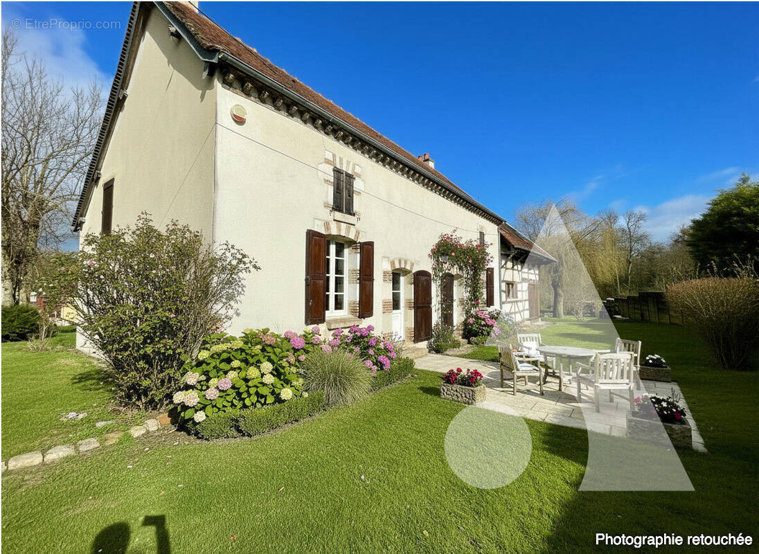 Maison à FAYS-LA-CHAPELLE