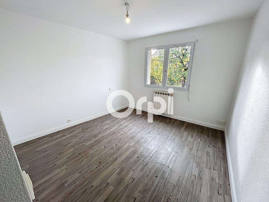 Appartement à BRIVE-LA-GAILLARDE