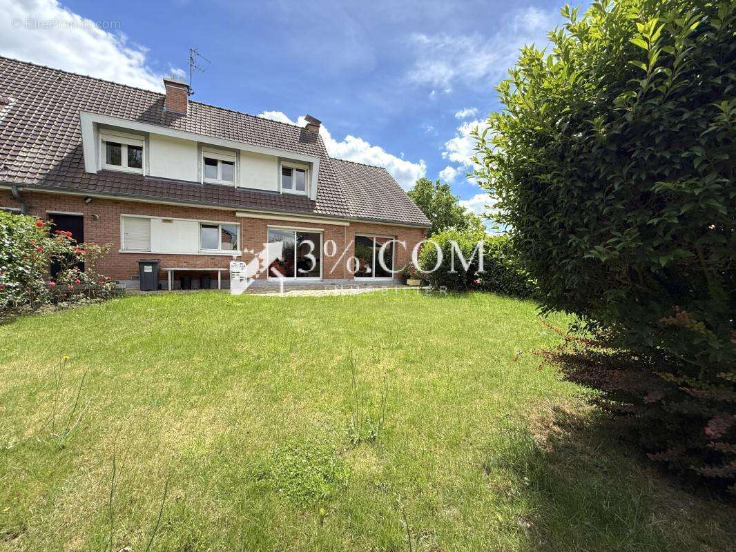 Maison semi-mitoyenne de 155 m2 avec 5 ch + jardin + garage - photo 3