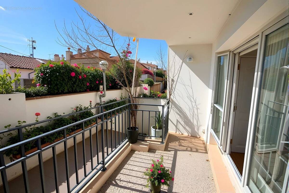 Appartement à SAINT-MAUR-DES-FOSSES