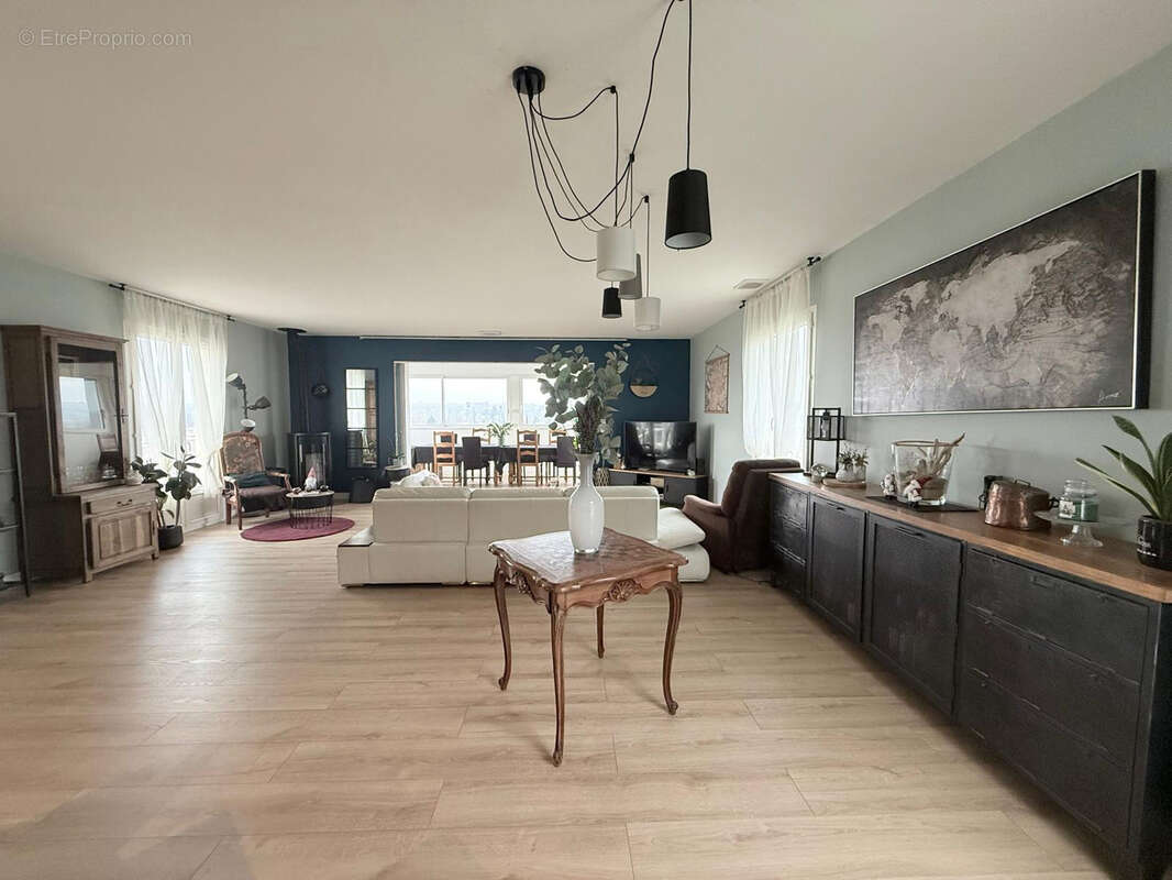 Maison à SAINT-SULPICE-SUR-LEZE