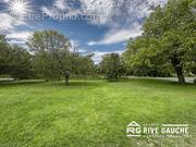 Terrain à SAINT-UZE