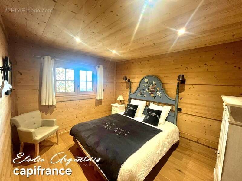 Maison à LES ANGLES