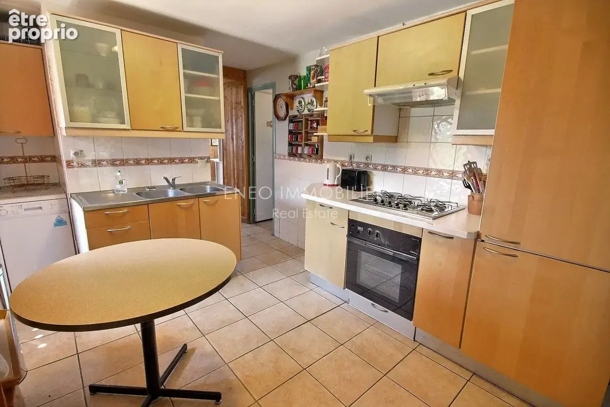 Maison 12 pièces 176 m² à vendre à La Cote-D'aime (73210) - photo 2