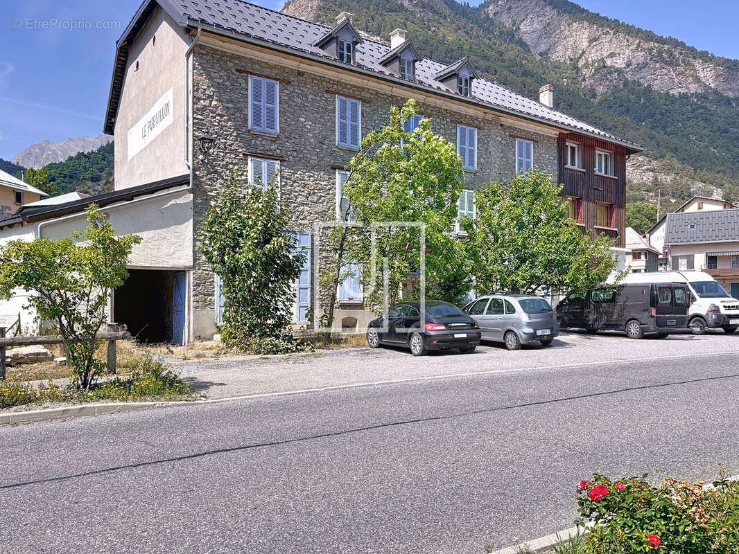Appartement à LA CONDAMINE-CHATELARD