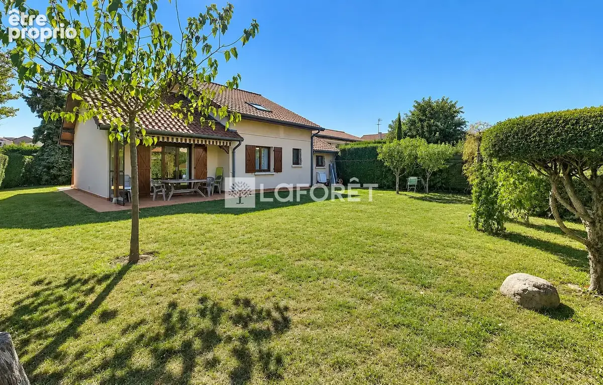 Maison Caluire Et Cuire 5 pièce(s) 110 m2 - photo 2