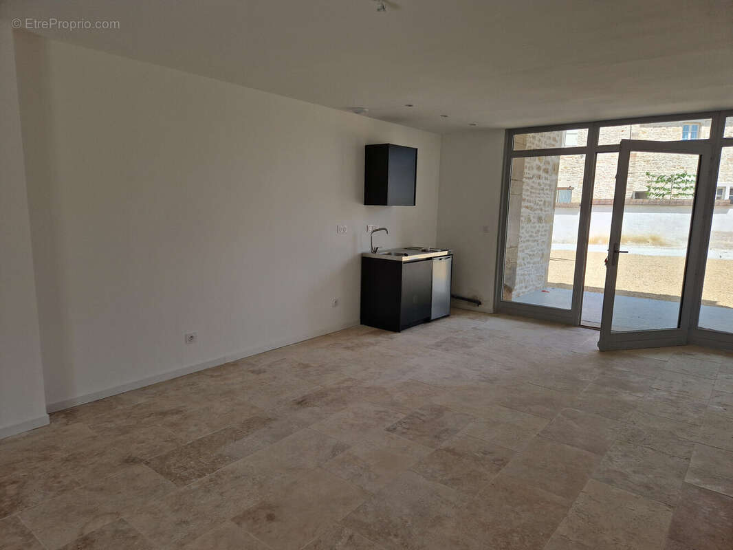 Maison à SAINTE-MARIE-LA-BLANCHE