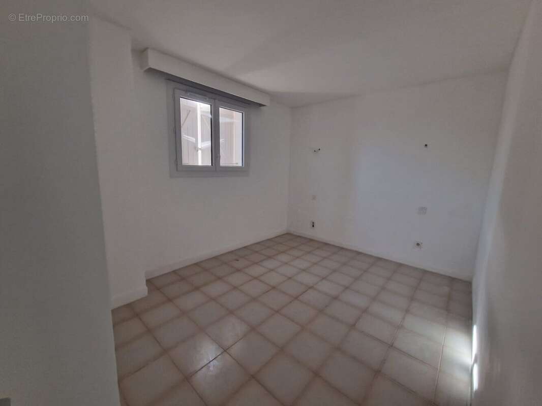 Maison à COLOMBIERS