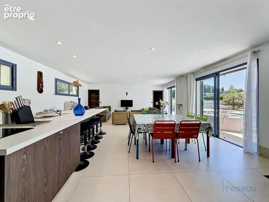 Maison 6 pièces 116 m² à vendre à Vence (06140) - photo 7