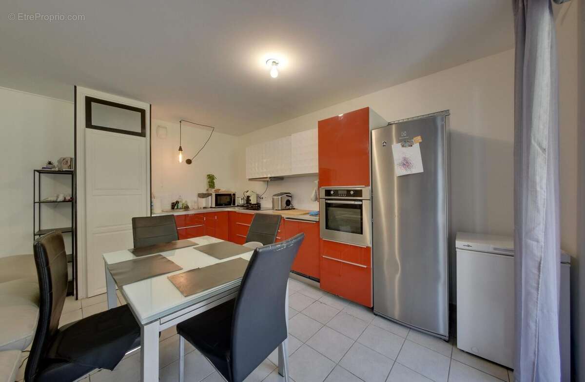 Appartement à TENCIN