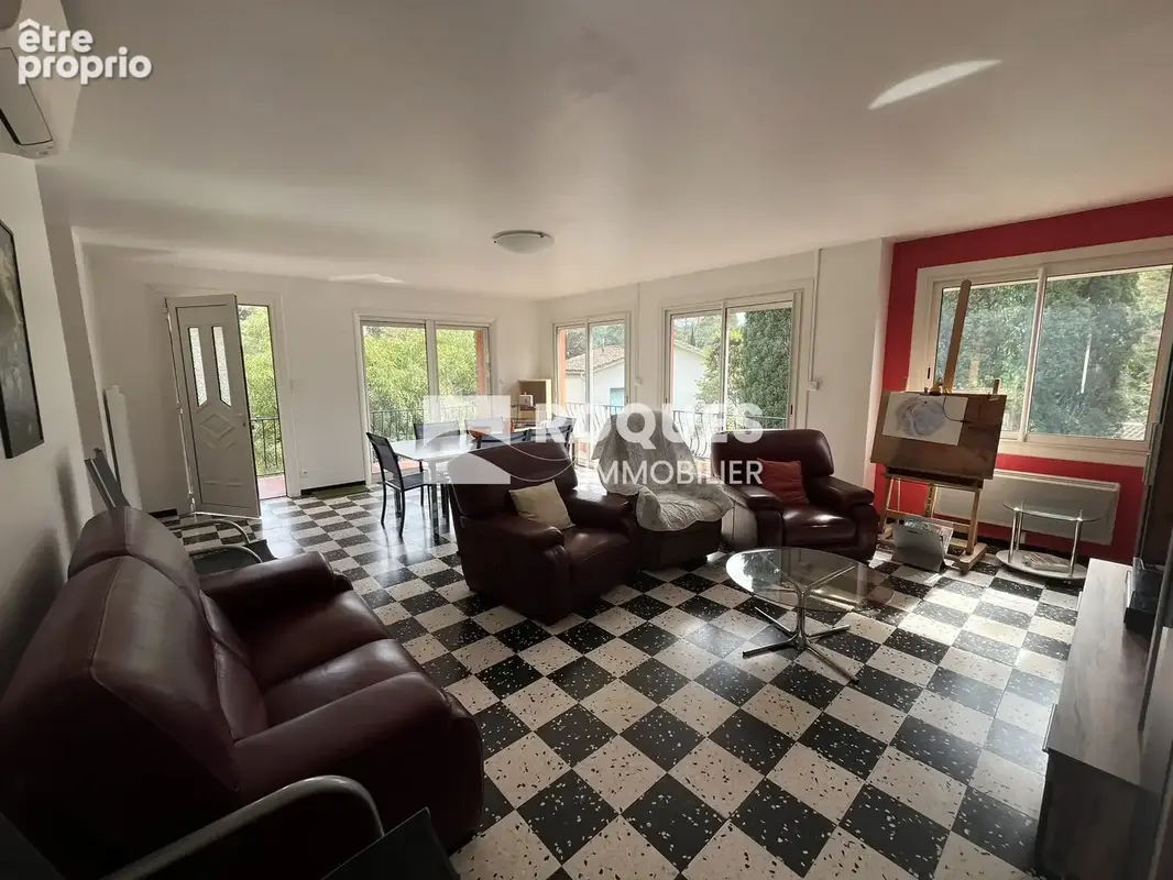 A Vendre, maison composée de trois appartements avec terrain, Lamalou les bains - photo 11