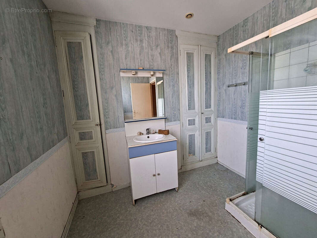 Maison à CHATELLERAULT