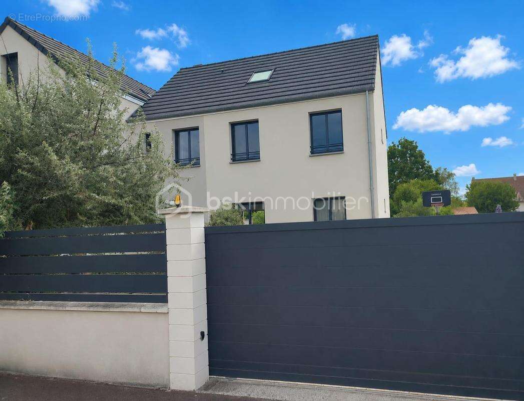 Maison de standing élégante et moderne - photo 13
