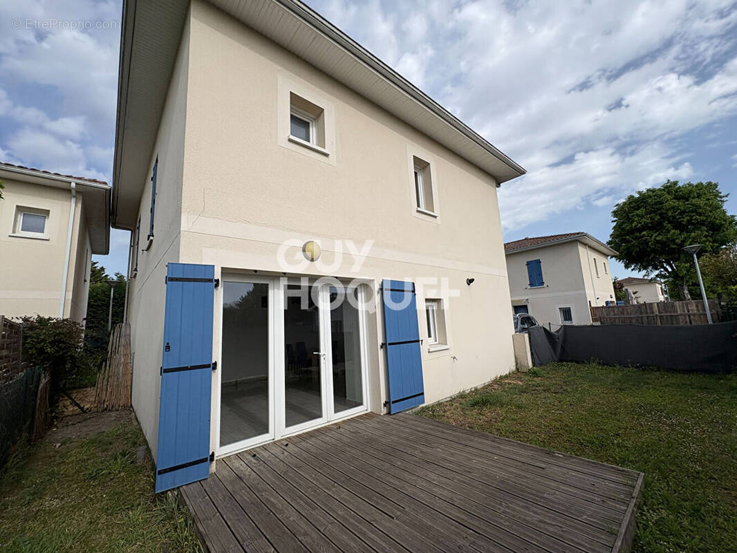 Maison à LE HAILLAN