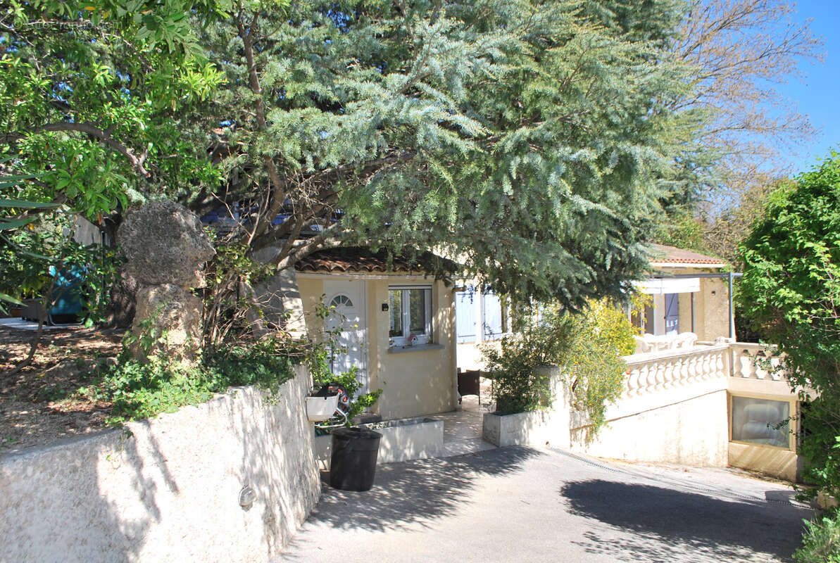 Maison à SALERNES