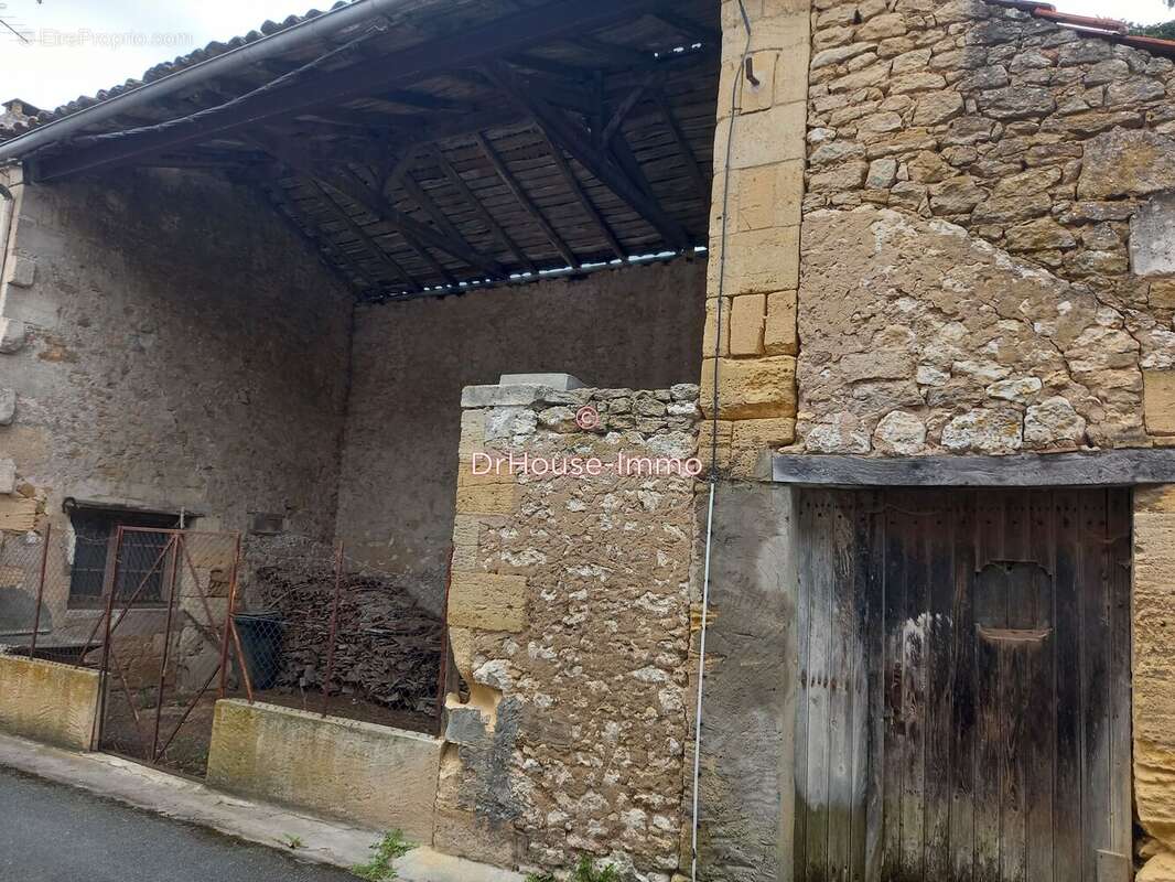 Maison à VELINES