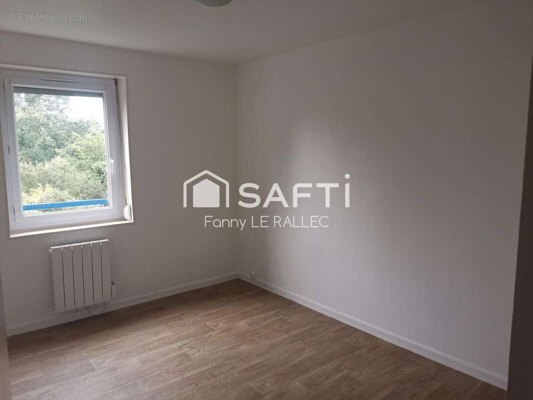 Photo 7 - Appartement à LA ROCHE-DERRIEN