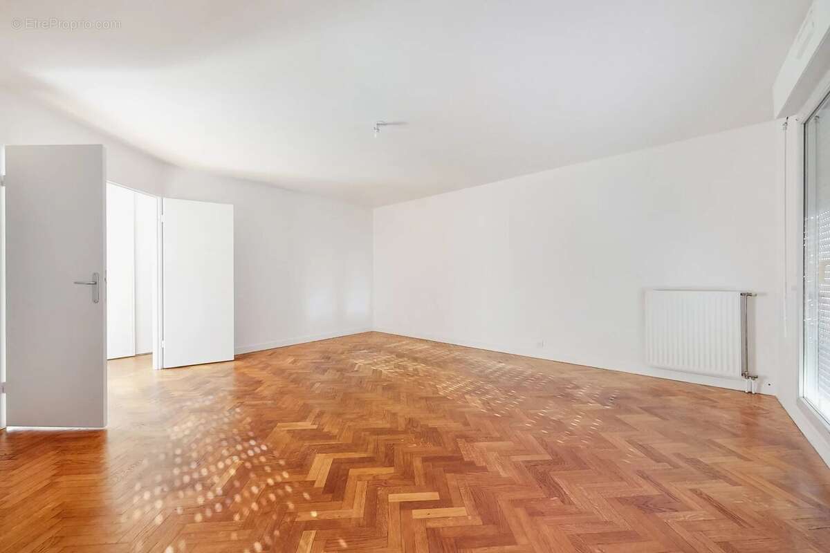 Appartement à LONGJUMEAU